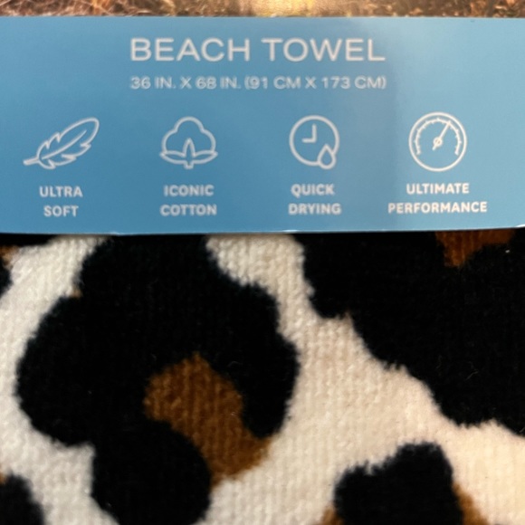 🆕 Loft by Loftex Leopard Oversized Beach Towel - Picture 6 of 9